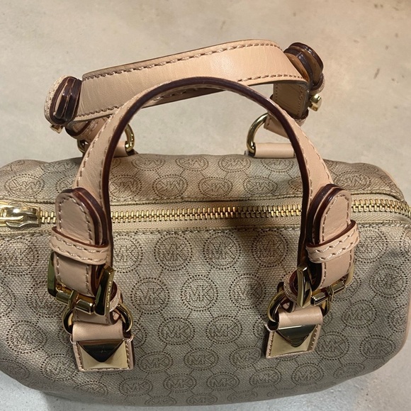 Michael Kors Beige Satchel - Picture 3 of 13
